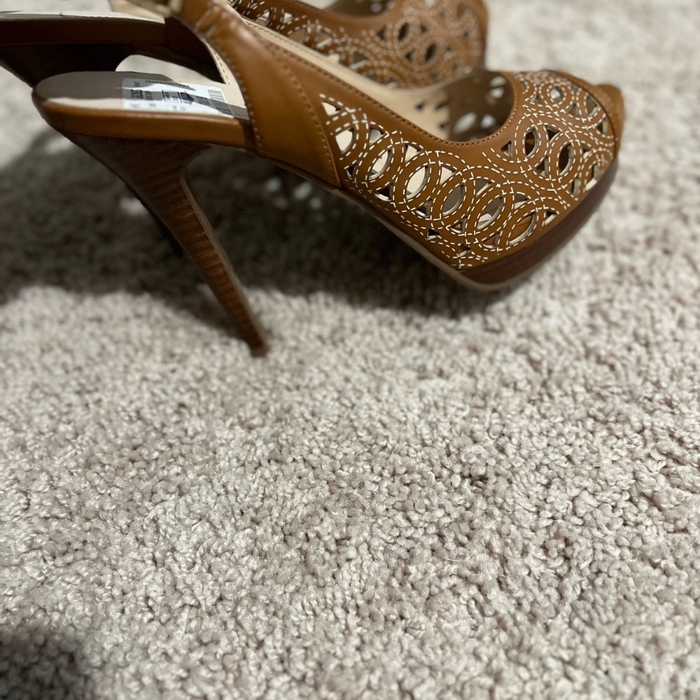 BCBGeneration Heels - Picture 2 of 5